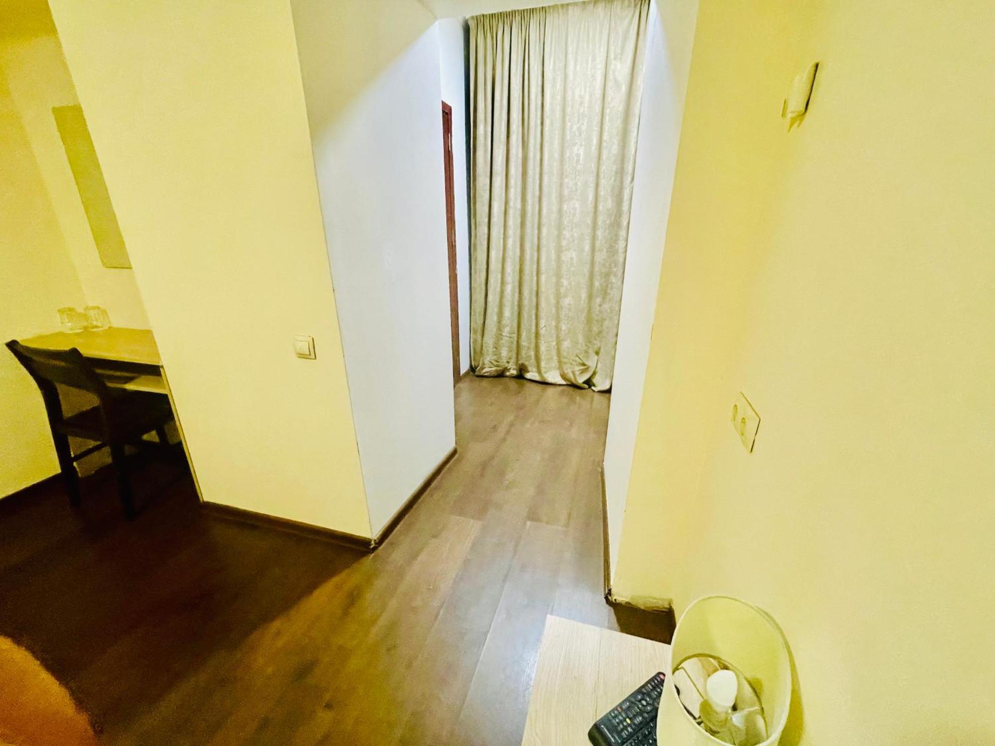 Hotel Klarastan Bon Voyage Tbilisi Zewnętrze zdjęcie