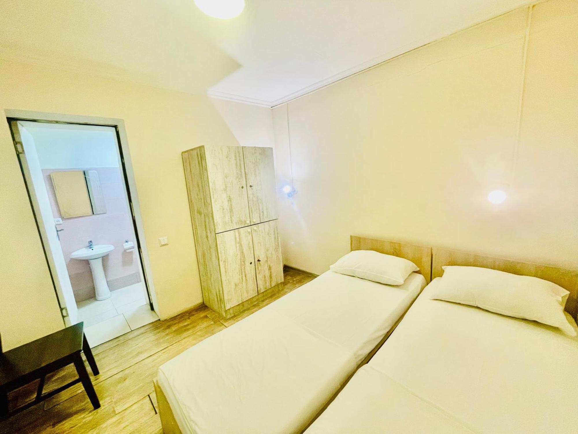 Hotel Klarastan Bon Voyage Tbilisi Zewnętrze zdjęcie