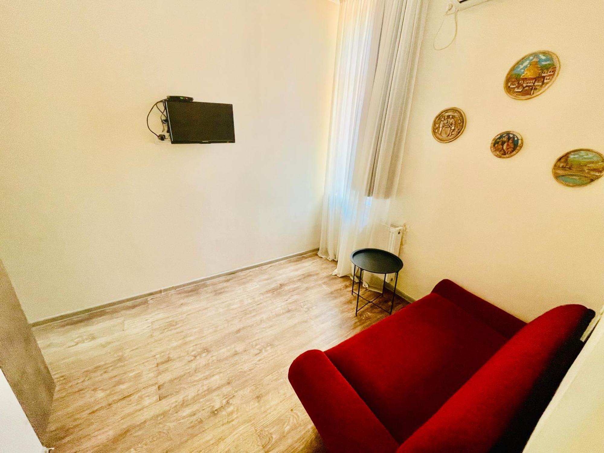 Hotel Klarastan Bon Voyage Tbilisi Zewnętrze zdjęcie