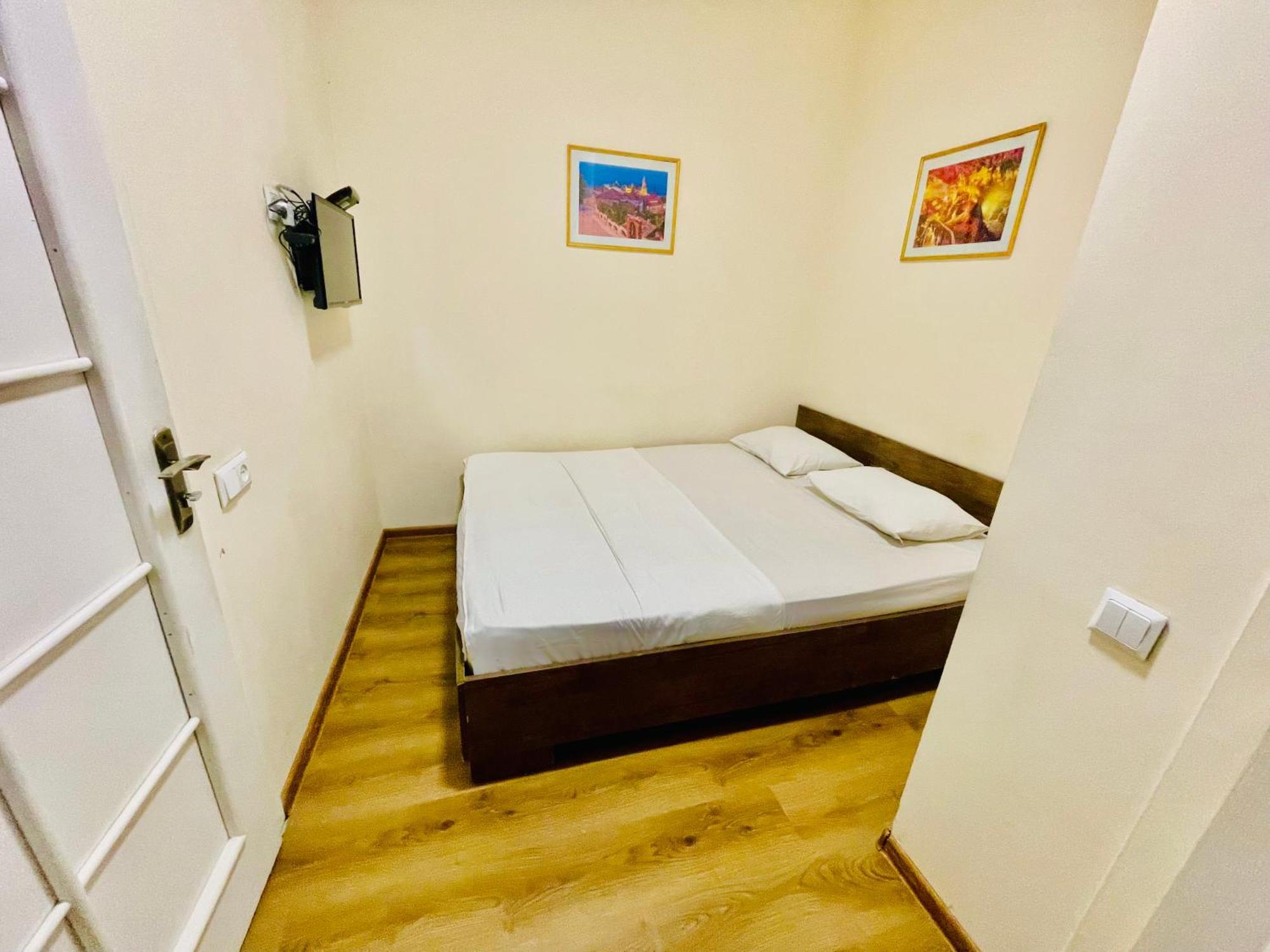 Hotel Klarastan Bon Voyage Tbilisi Zewnętrze zdjęcie